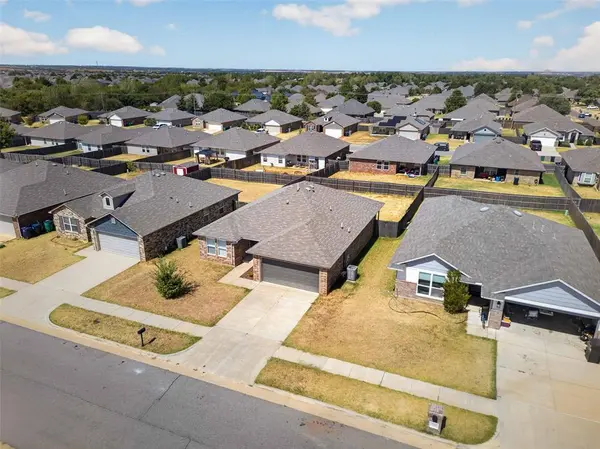 11009 NW 99th ST, Yukon, OK 73099