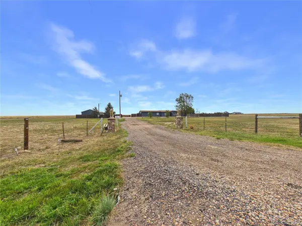 8860 Highway 79, Bennett, CO 80102