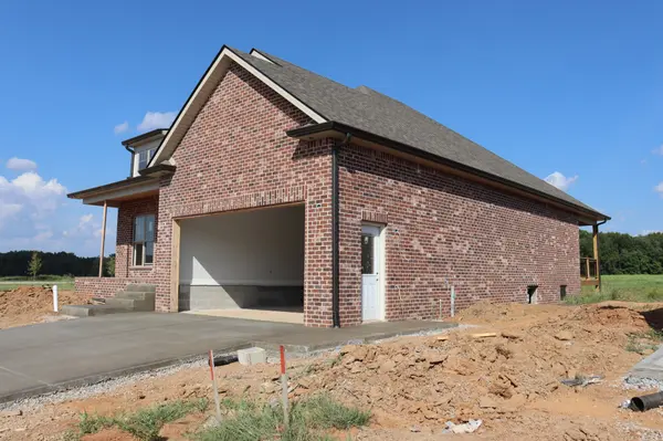 229 Harvest Moon Dr, Clarksville, TN 37043