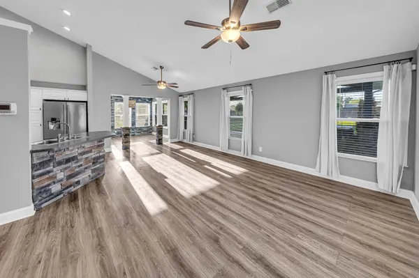 129 Southern Ter, White House, TN 37188