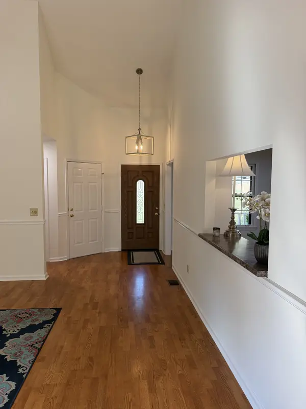 913 Norwalk Dr, Nashville, TN 37214