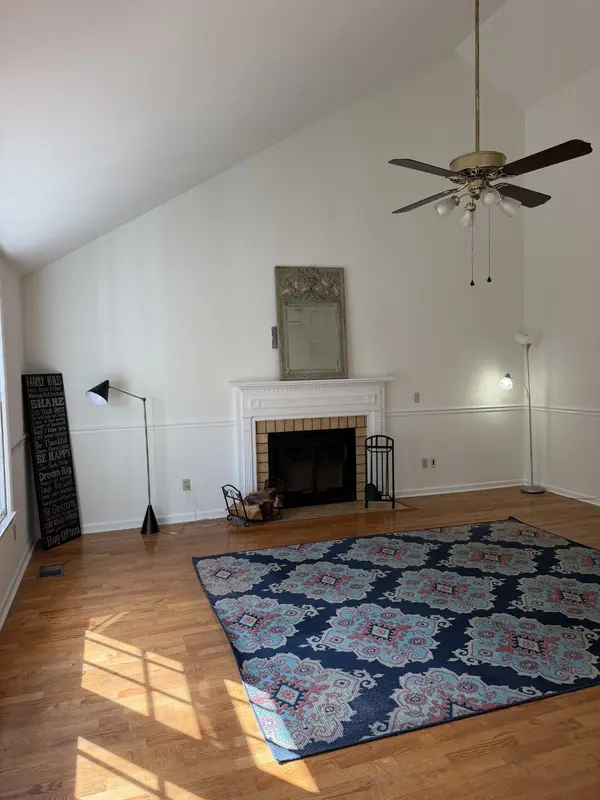 913 Norwalk Dr, Nashville, TN 37214