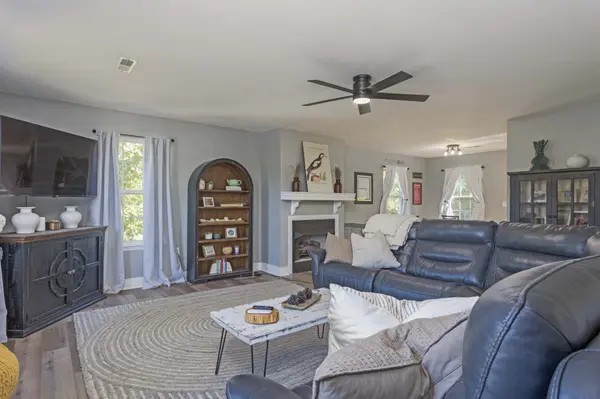 13215 Emerald Creek Cir, Soddy Daisy, TN 37379