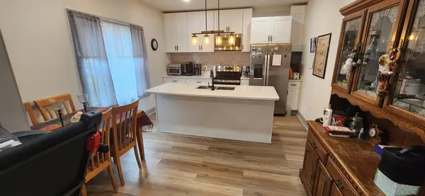 1103 Clearview Ave, Lawrenceburg, TN 38464