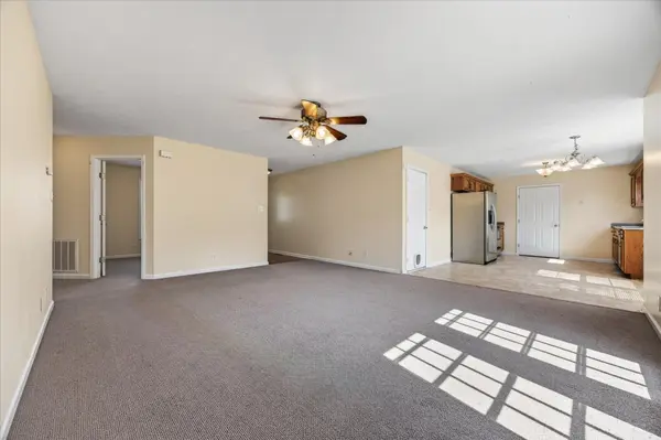727 Shetland Dr, Oak Grove, KY 42262