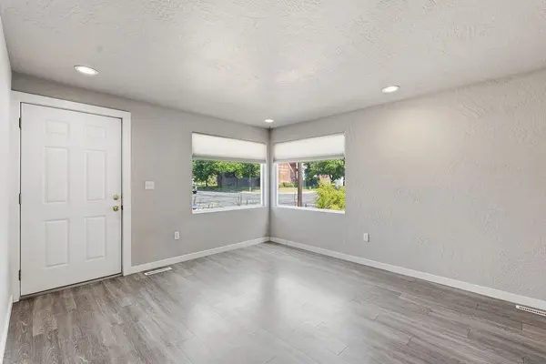 2603 W Rowan Ave, Spokane, WA 99205