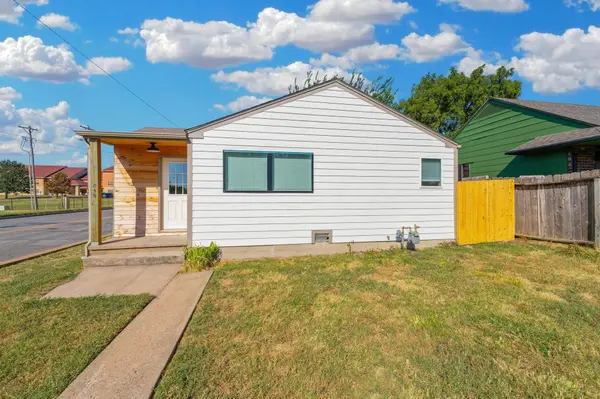 859 S Founatain, Wichita, KS 67218