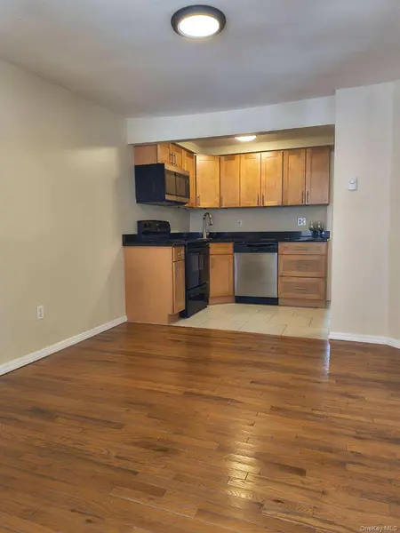 41 Scudder AVE #1st Floor Rear, Northport, NY 11768