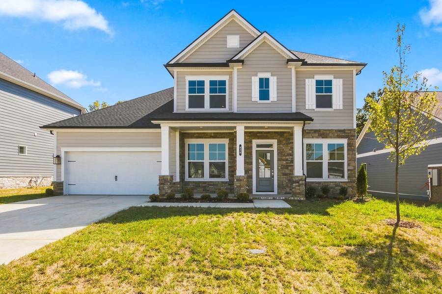 838 Drivers Cir, Columbia, TN 38401