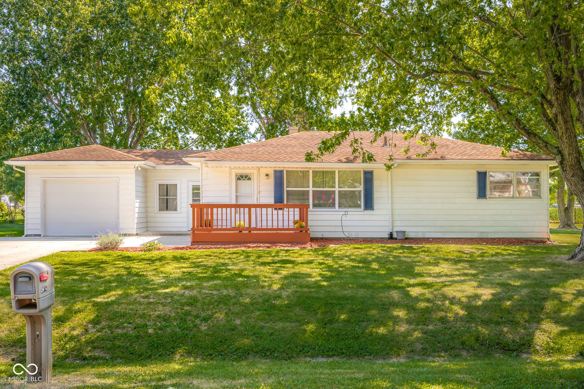 2874 S Oakland DR, Shelbyville, IN 46176