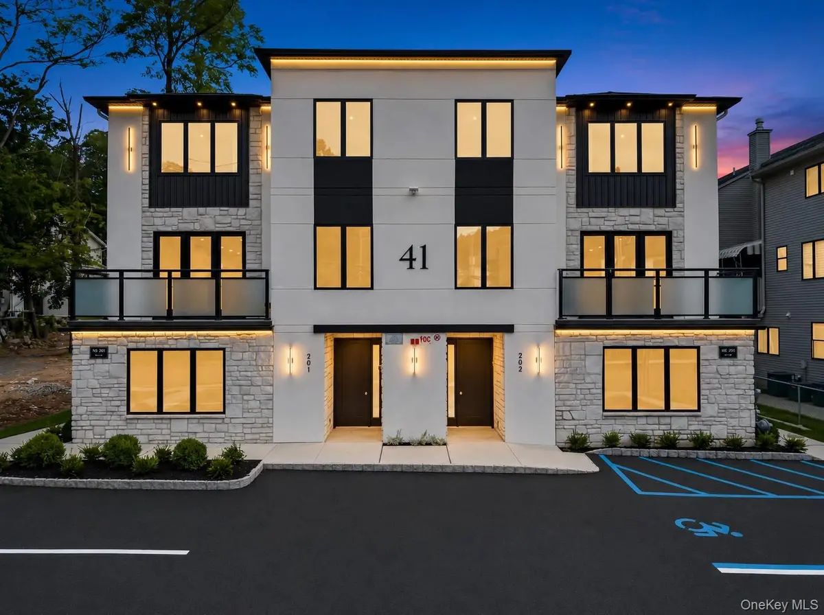41 Saddle River RD #216, Monsey, NY 10952