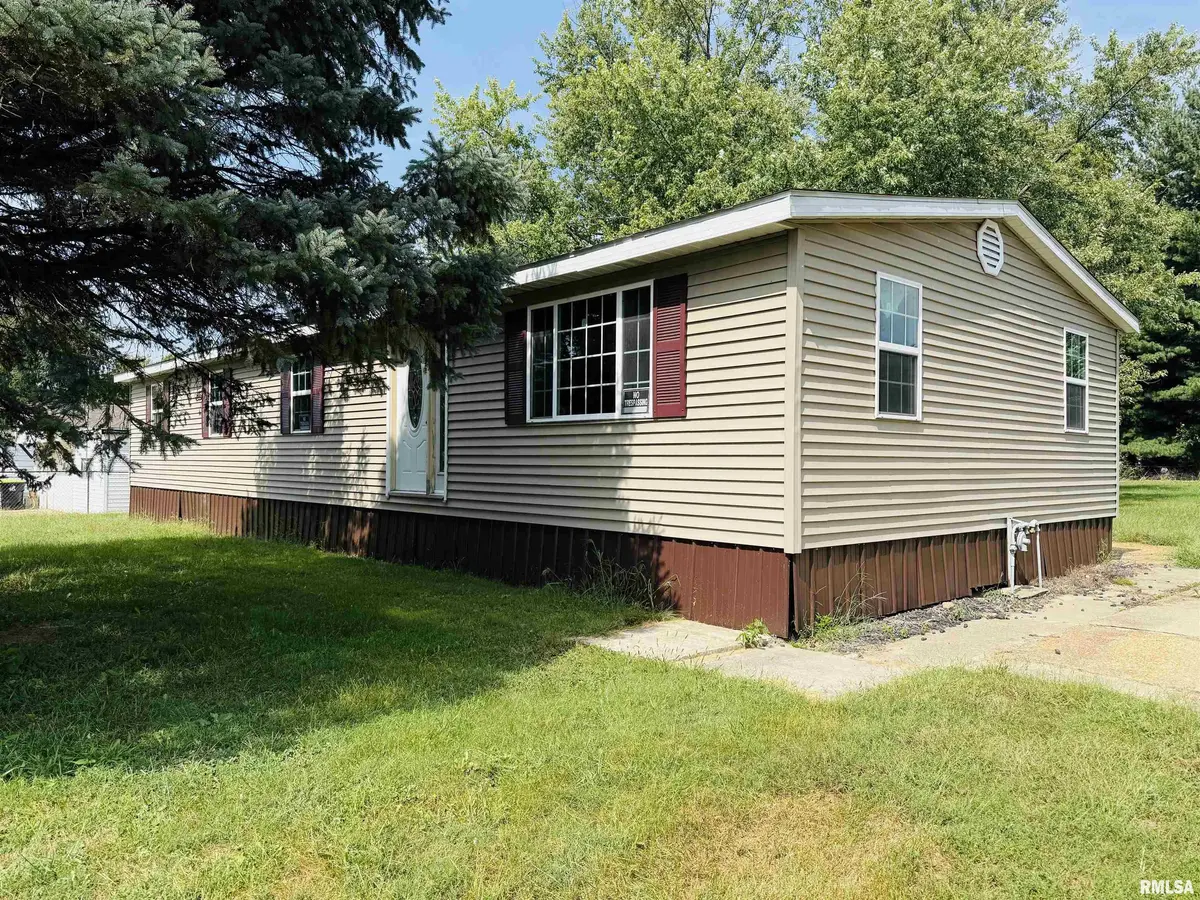 4511 W CRABTREE CT, Peoria, IL 61604