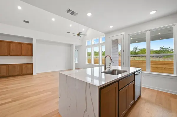 6312 McMurtry ST, Austin, TX 78747
