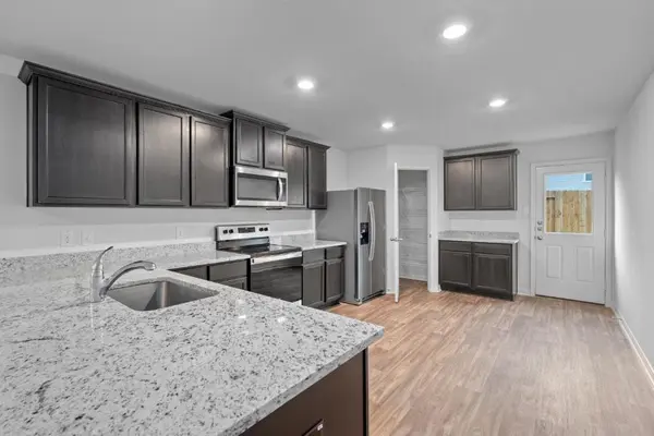 3979 Turtle CRK, New Braunfels, TX 78132
