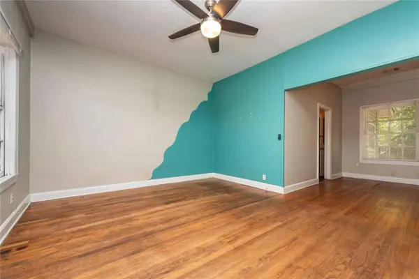 218 W 51st ST, Austin, TX 78751