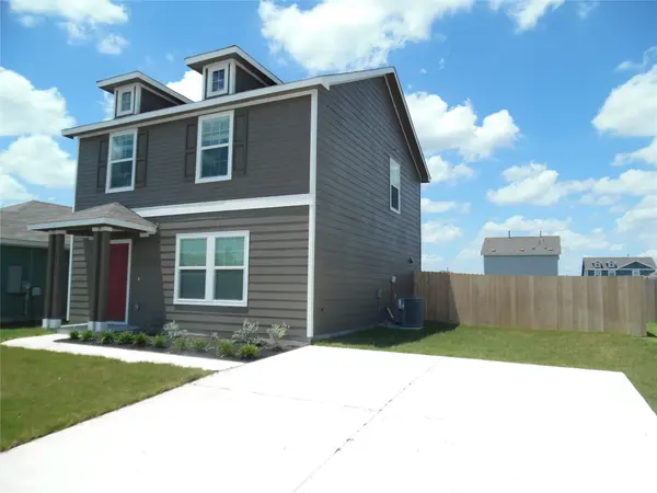 2307 TORNADO Aly, Lockhart, TX 78644