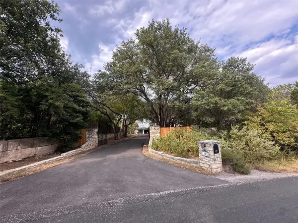 1302 Ridgecrest DR, Austin, TX 78746