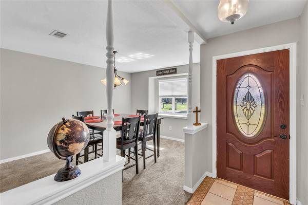 1080 League Line RD, Paige, TX 78659