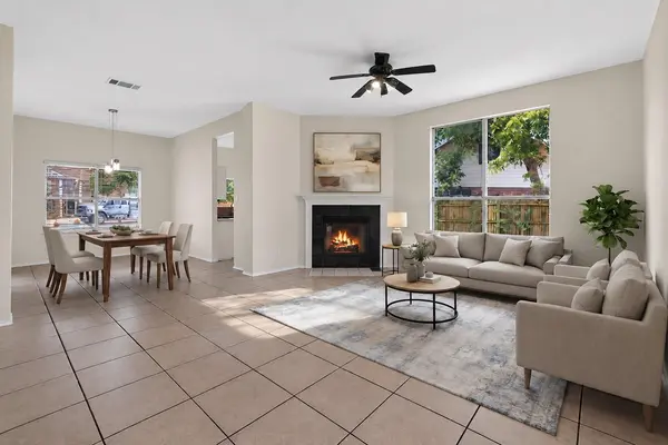6901 Bancroft Woods DR, Austin, TX 78729