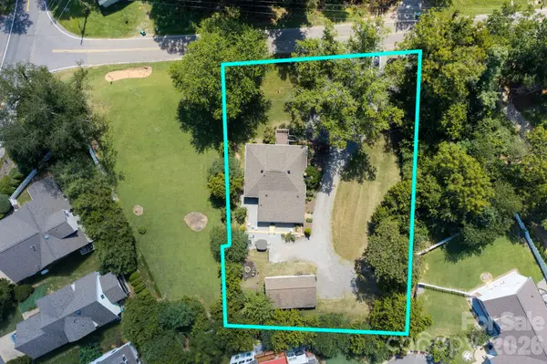 23 Maxwell RD, Asheville, NC 28805
