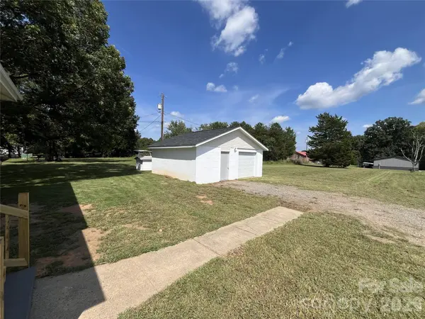 6270 Nc 16 HWY N, Conover, NC 28613