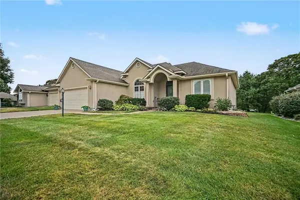 3010 Hirter DR, St Joseph, MO 64506