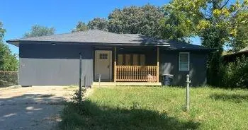 5300 E 53rd ST #E, Kansas City, MO 64130