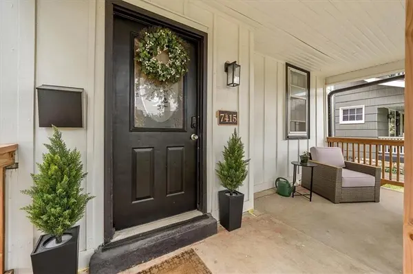7415 Main ST, Kansas City, MO 64114