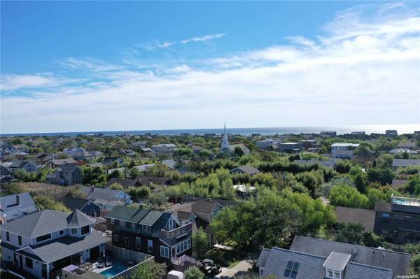 181 Wilmot RD, Ocean Beach, NY 11770