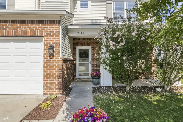 7148 N Chelmsford DR, Mccordsville, IN 46055