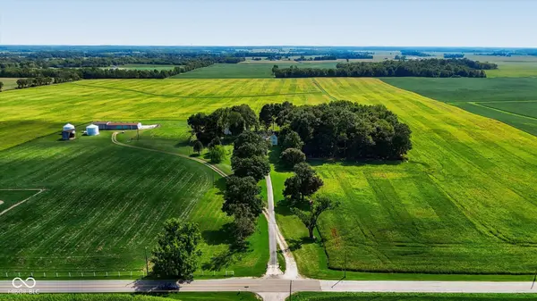 1499 Division RD, Franklin, IN 46131