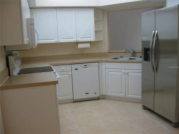 6405 BAY CEDAR LN #26, Bradenton, FL 34203