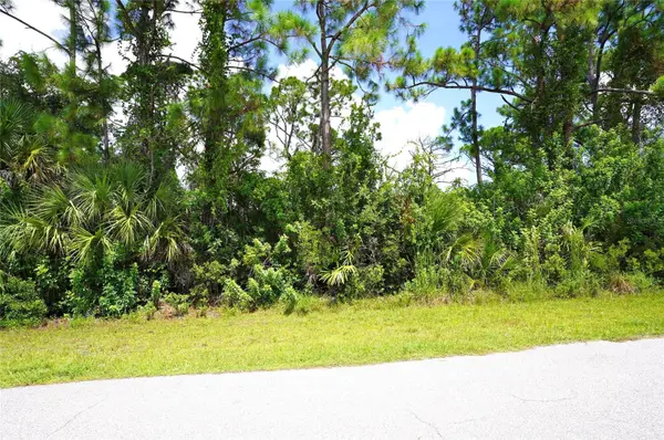 13275 FINKLE AVE, Port Charlotte, FL 33981