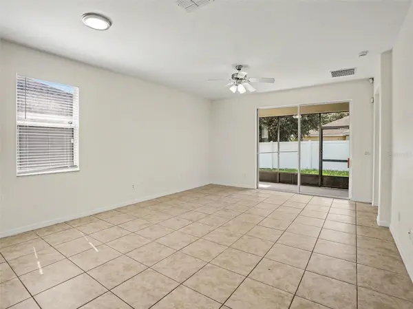 1942 BEARDSLEY DR, Apopka, FL 32703