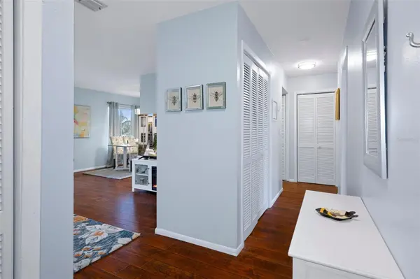 314 MOORINGS COVE DR, Tarpon Springs, FL 34689