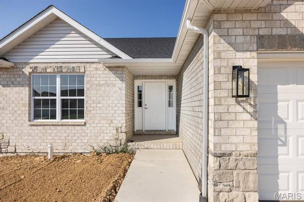 411 Firestone ST, Freeburg, IL 62243
