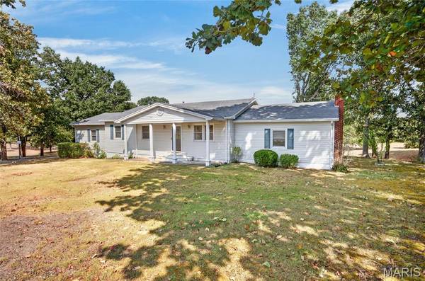 25632 Highway Aa, Lebanon, MO 65536