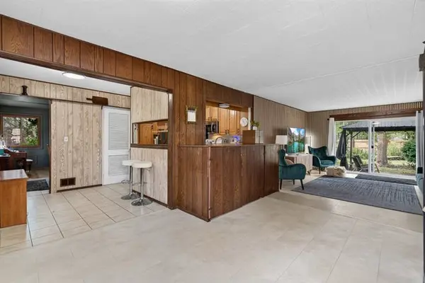 7106 Beckwith RD, Morton Grove, IL 60053