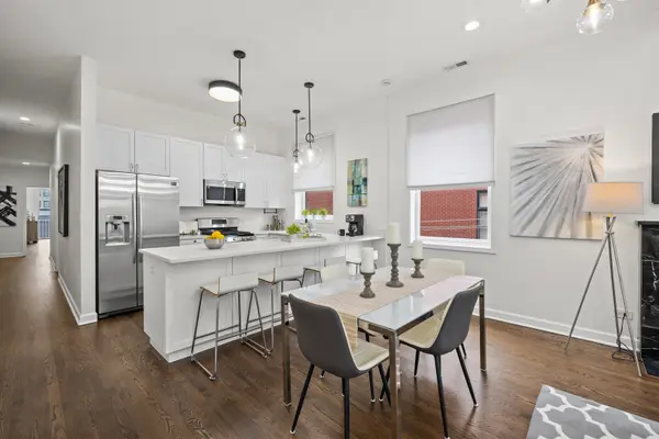 2020 W Pierce AVE #8, Chicago, IL 60622