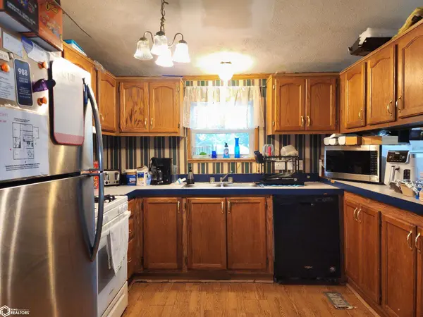 216 N East ST, Corydon, IA 50060