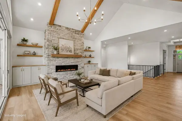 7767 Prairie Grass PASS, Prior Lake, MN 55372