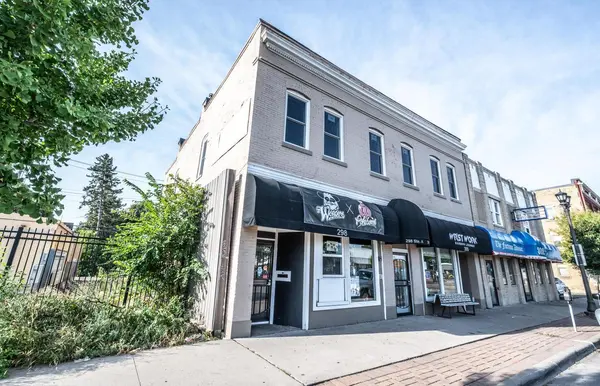 298 University AVE W, Saint Paul, MN 55103