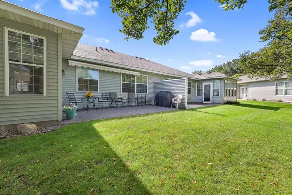 351 100th CT NE, Blaine, MN 55434