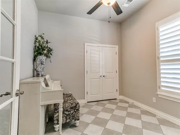 307 Shady Ridge CT, Norman, OK 73069