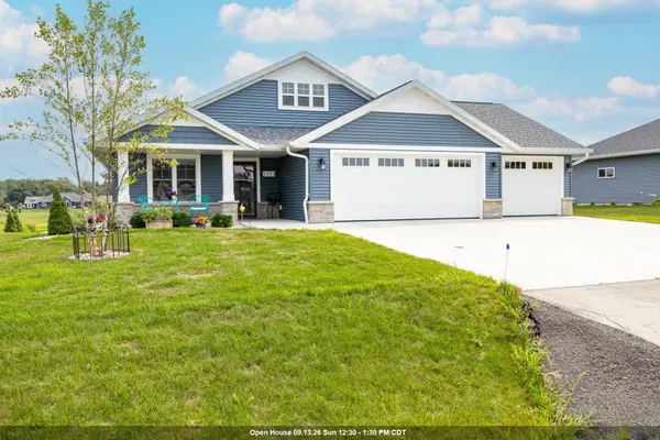1712 ADDIE Pkwy, Oshkosh, WI 54904-6913
