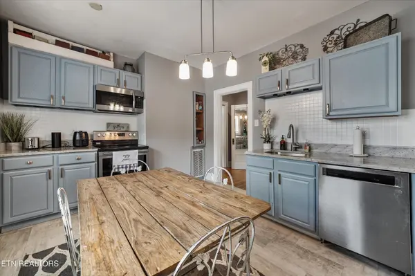 616 Mitchell Drive, Knoxville, TN 37912