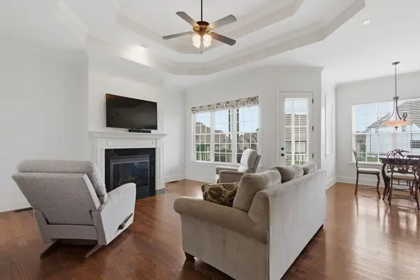 2083 Autumn Ridge Way, Spring Hill, TN 37174