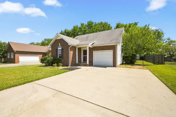 1794 Lucille Ln, Murfreesboro, TN 37129