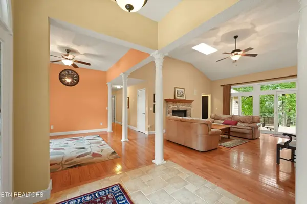 18 Mountain View Circle, Crossville, TN 38558