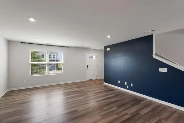1098 Cone Blvd, Nashville, TN 37207